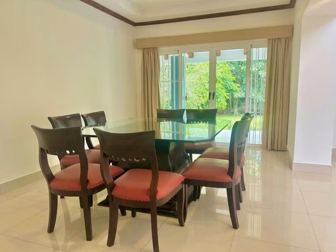 VENTA DE CASA EN VALLE DEL SOL - 4HAB/3BA - Imagen 6