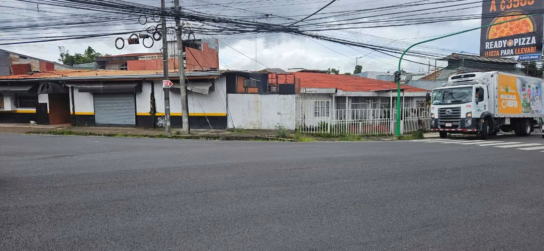 Venta de Terreno Comercial en Moravia