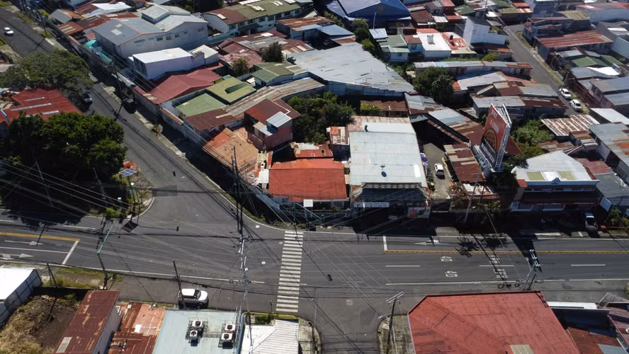 Venta de Terreno Comercial en Moravia