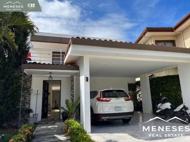 Casa en Venta en Condominio La Ladera Heredia Ulloa