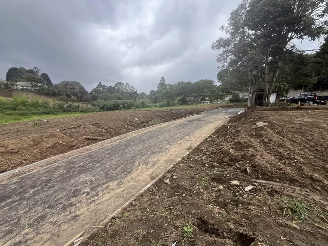 ¡Oportunidad de Inversión! Venta de Lotes Exclusivos en San Ramón, La Unión, Cartago - Imagen 3