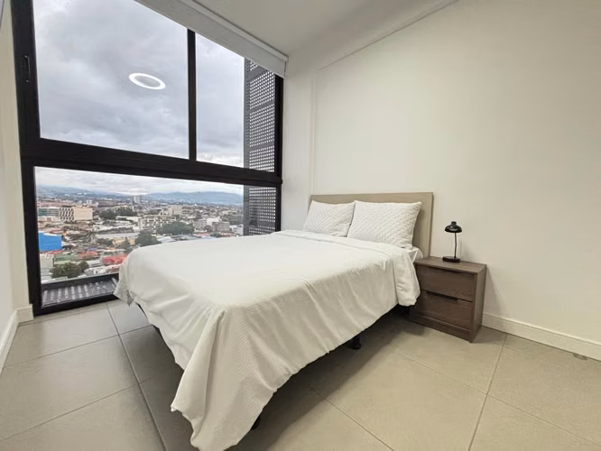  ¡Se Alquila Hermoso Apartamento Amueblado en BÖ Escalante! 
