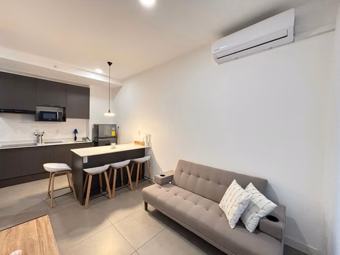  ¡Se Alquila Hermoso Apartamento Amueblado en BÖ Escalante! 