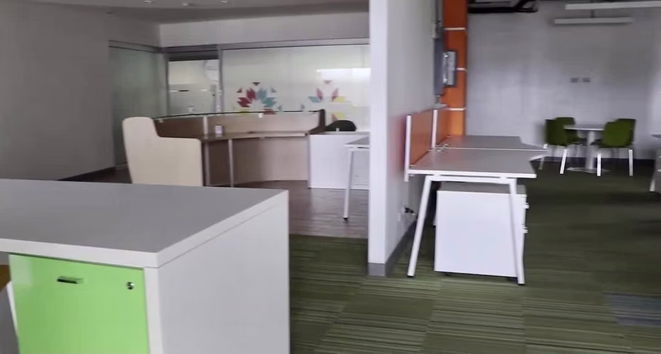 Alquiler Oficina 255 m² en Centro Corporativo - Santa Ana - Imagen 5
