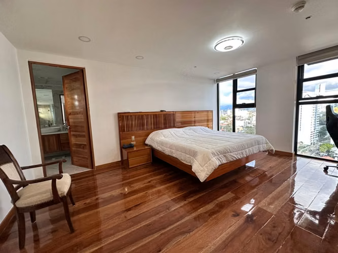 VENTA DE PENTHOUSE EN NUNCIATURA $620,000