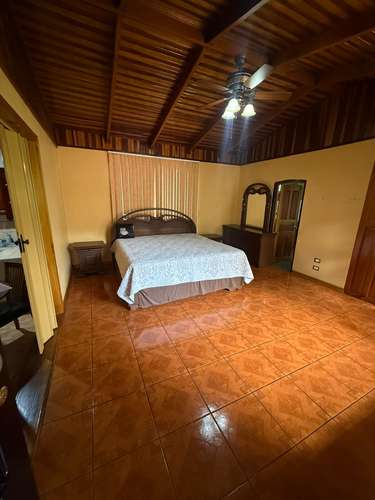 Casa Amplia e Independiente en Venta – Río Oro, Santa Ana - Imagen 2