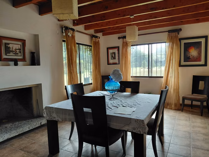 Hermosa casa estilo cabaña en amplio terreno – San Rafael de Heredia - Imagen 3