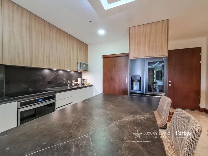 19992 - Moderno Apartamento venta o renta, Santa Ana
