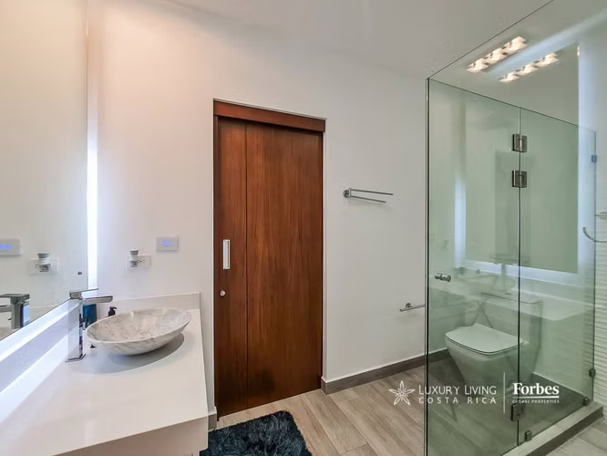 19992 - Moderno Apartamento venta o renta, Santa Ana