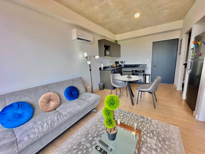 SE ALQUILA APARTAMENTO AMUEBLADO $1200