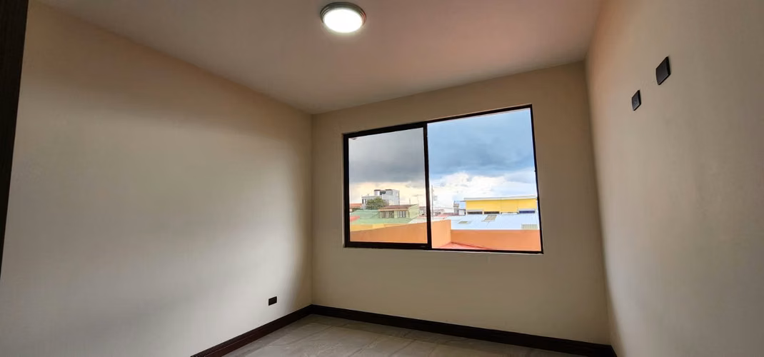 Venta de casa Coronado en condominio - KM