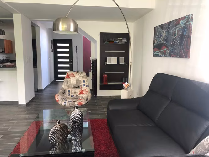 VENTA DE CASA EN CONDOMINIO BARLOVENTO, CONCEPCION TRES RIOS