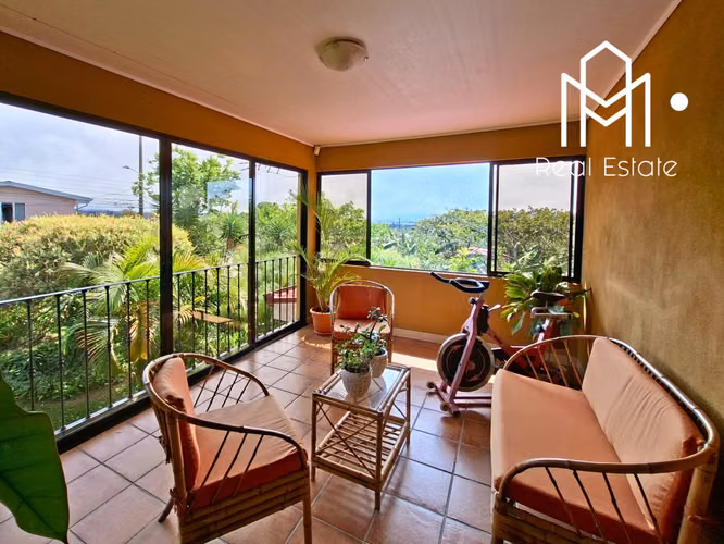 Casa En Venta En San Isidro De Heredia