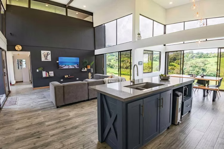 Casa en Venta en Coronado, San José - 10.000 m²