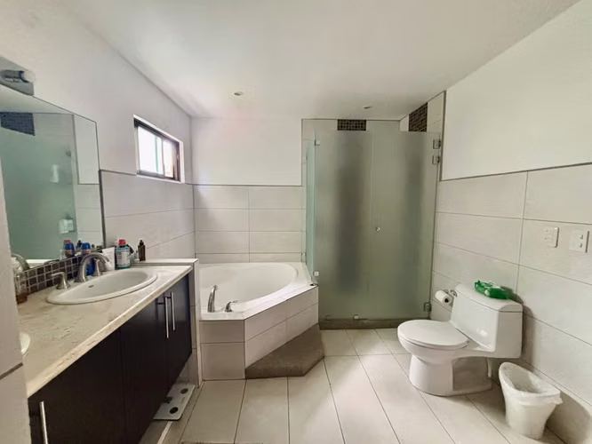 MB21 HERMOSA CASA EN  VENTA / SANTA ANA CONDOMINIO VIA NOVA / 290 m2 CONSTRUCCIÓN - Imagen 10