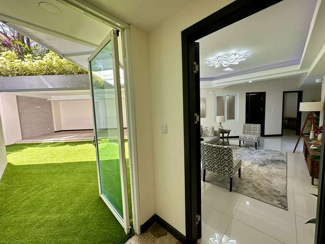 Moderno apartamento en venta en Jaboncillos Escazú - Imagen 15