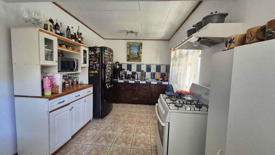 Se vende casa en San Antonio de Desamparados