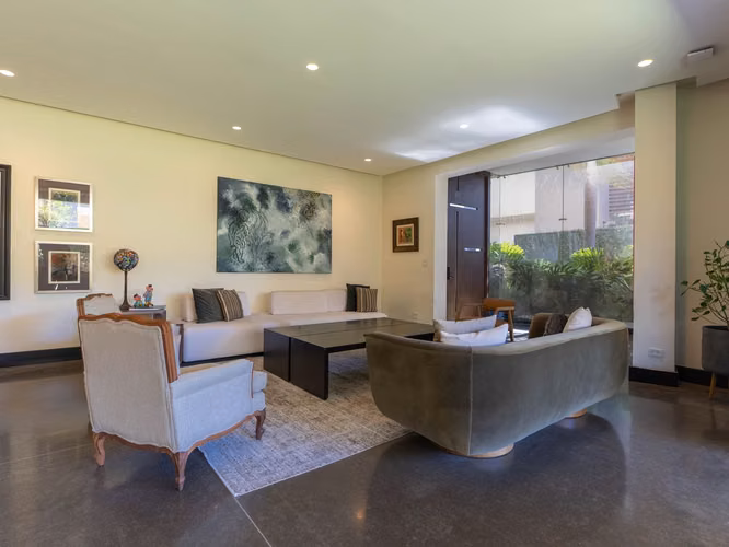 VENTA DE CASA DE LUJO EN CONDOMINIO EN RIO ORO