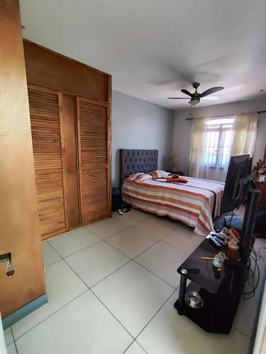 Casa 3 habitaciones con apartamento adicional San Sebastian, Walmart
