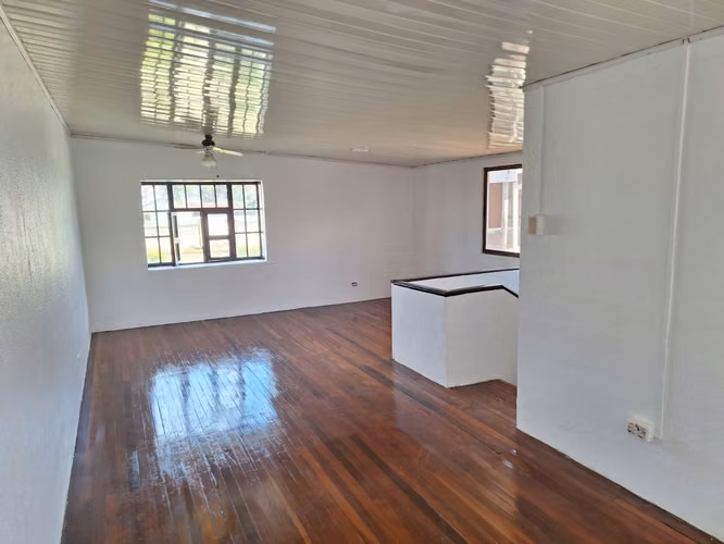 Se vende condominio en Tibás