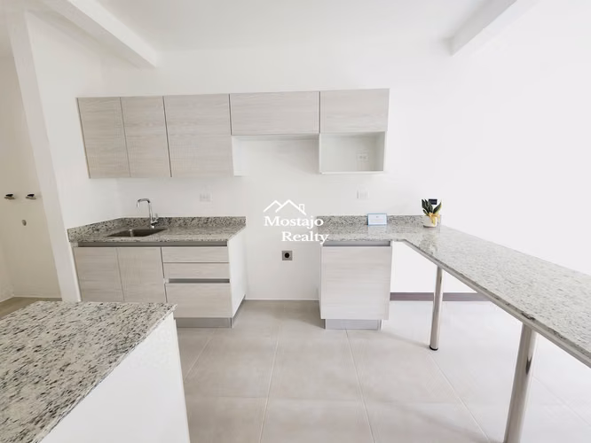 Alquiler de casa moderna en Condominio Caoba, Ciudad Colón - Imagen 11
