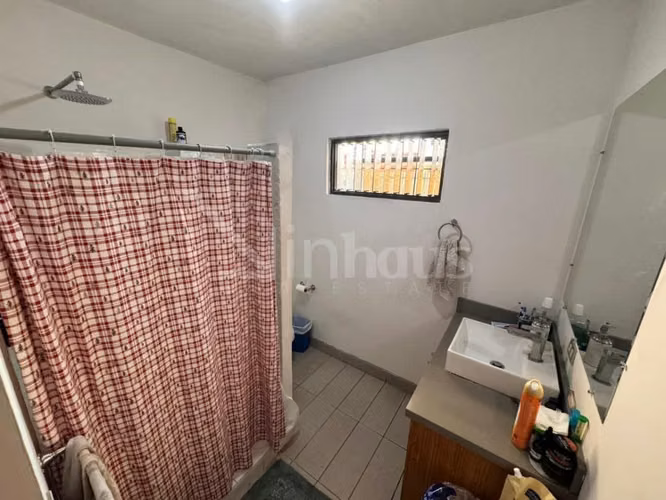 Venta de casa de dos plantas en residencial en San Sebastián - EU
