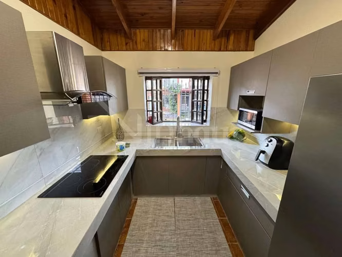 Venta de casa en residencial en Fátima de Desamparados - EU