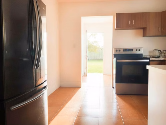 SE VENDE CASA DE USO DE SUELO MIXTO - BARRIO ESCALANTE - SAN JOSE - Imagen 9