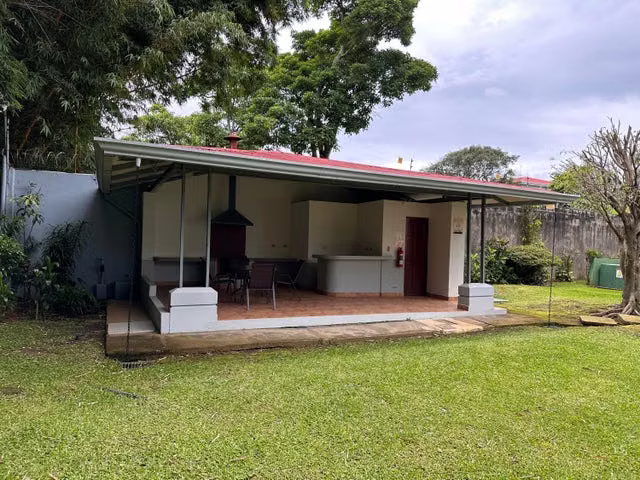 Apartamento en Venta - Tibas.