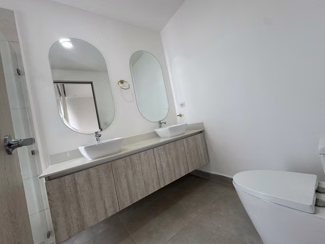 Casa  En Alquiler  Condominio Nasara  –  Santa Ana - Imagen 13