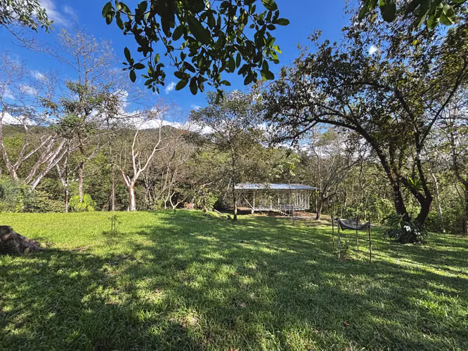 Terreno en venta en Turrubares 5,011 m² con río | Ideal Airbnb o casa de descanso - Imagen 8