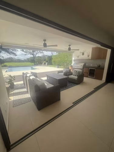 VENTA SANTA ANA LINDORA VALLE DEL SOL VISTA AL  GOLF TOTALMENTE AMOBLADA FULL LUJO - Imagen 3