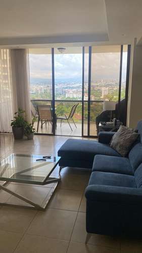 Apartamento en venta en Condominio en Jaboncillo de Escazú, San José