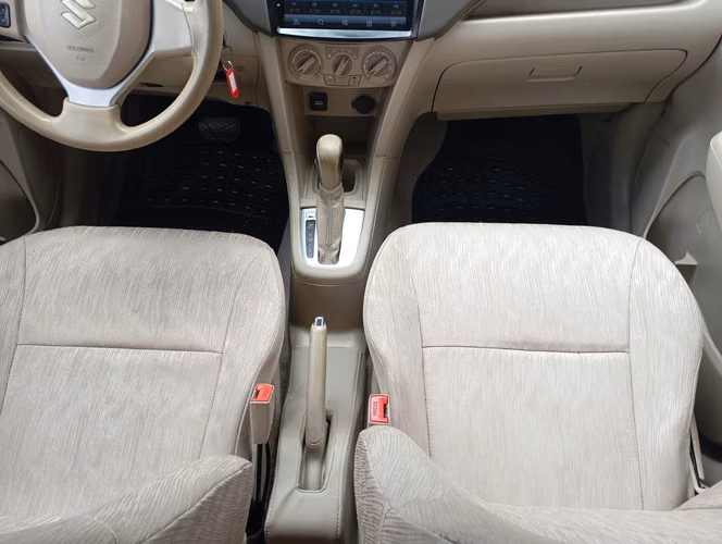 SUZUKI ERTIGA GLX 2015