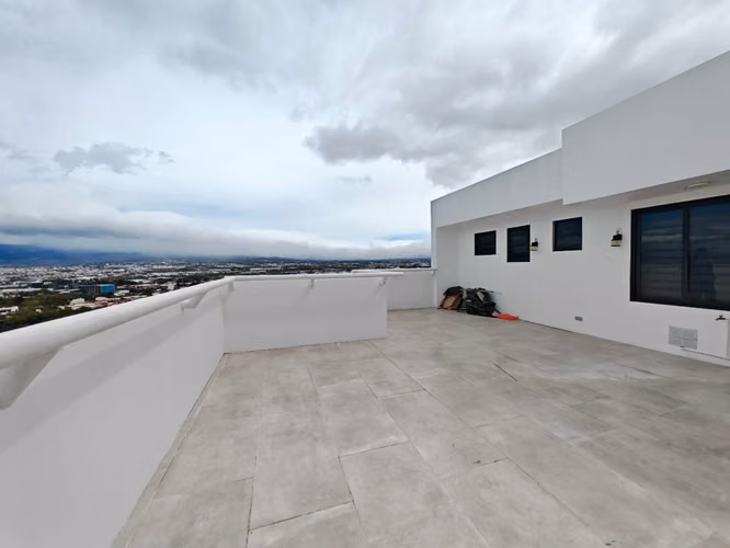 VENTA DE APARTAMENTO EN TRIBCA NUNCIATURA,ROHRMOSER