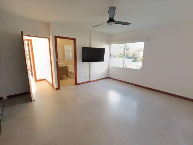 Precioso loft de 2 habitaciones  Santa Ana - Imagen 2