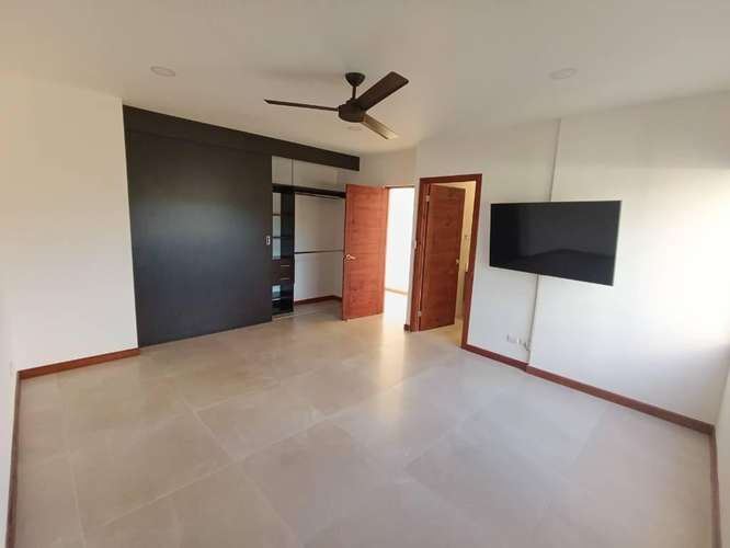 Precioso loft de 2 habitaciones  Santa Ana - Imagen 5