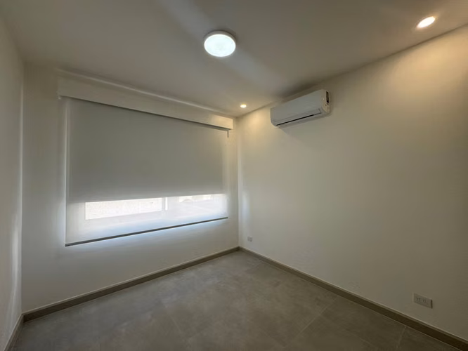 Casa en alquiler en Condominio Nasara  Santa Ana – con línea blanca $2200