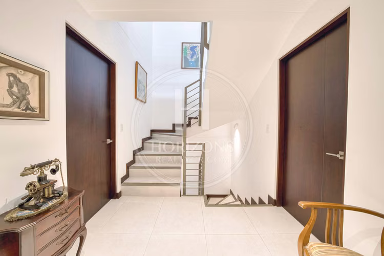 Venta Casa con Jardín en Montes de Oca Condominio La Estefana 3 Habitaciones 6 Parqueos noj1243dm - Imagen 11