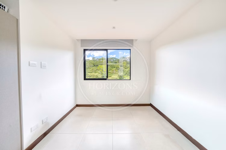 Venta Casa con Jardín en Montes de Oca Condominio La Estefana 3 Habitaciones 6 Parqueos noj1243dm - Imagen 15