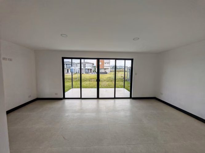 SE VENDE CASA NUEVA EN CONDOMINIO TERUMA - Imagen 3