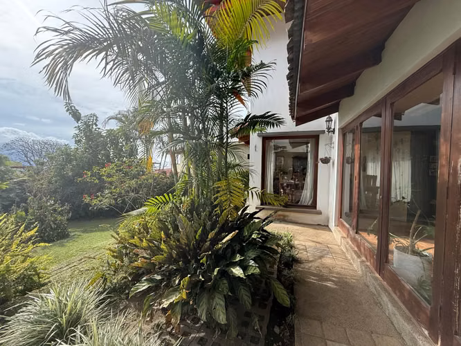 Vendo Casa en Las Nubes de Coronado