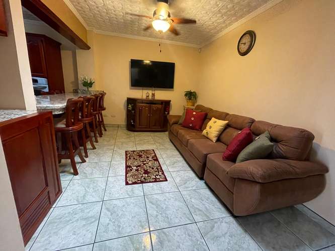 Casa en venta en residencial privado - Imagen 3