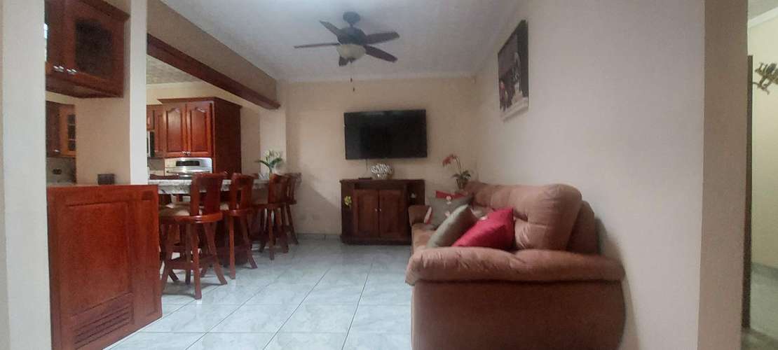 Casa en venta en residencial privado - Imagen 5