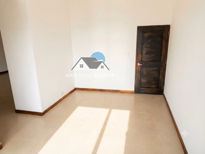 Casa en Renta– Escazú, Trejos de Montealegre - Imagen 5