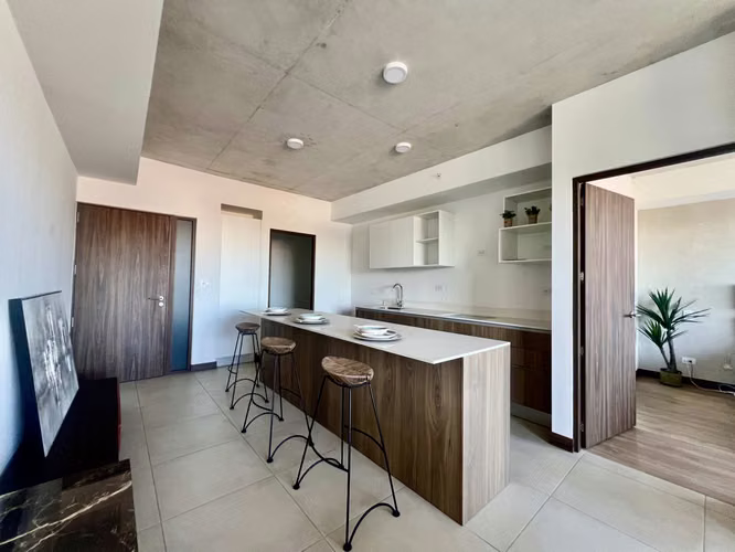 Venta de apartamento amueblado en condominio en La Uruca. - Imagen 2