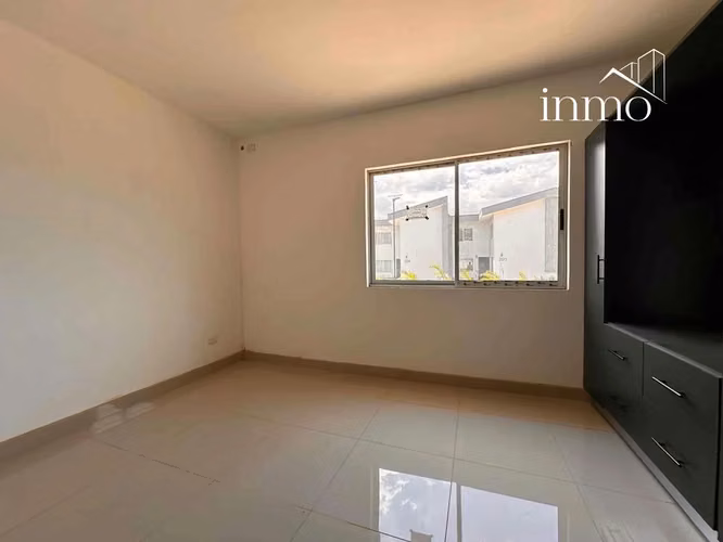 La Casa de 3 hab más barata en Al Andalus - Guácima - Imagen 8