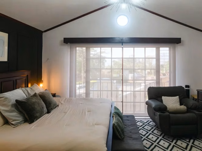 Casa en condominio en Escazú | 3 hab, patio | US$270K - Imagen 6