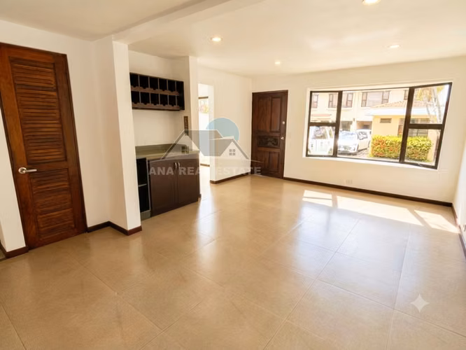 OPORTUNIDAD EN TREJOS MONTEALEGRE | CASA EN CONDOMINIO DE SOLO 10 UNIDADES | US$215.000