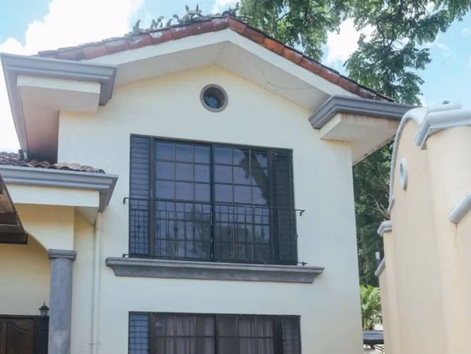 Casa en condominio en Escazú | 3 hab, patio | US$270K - Imagen 19